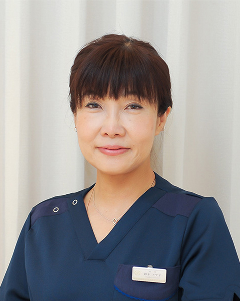 鈴木 アヤコ