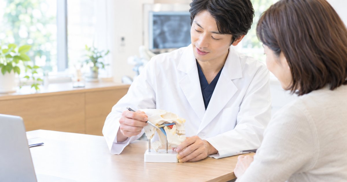 噛み合わせの乱れが肩こり・頭痛につながる仕組み